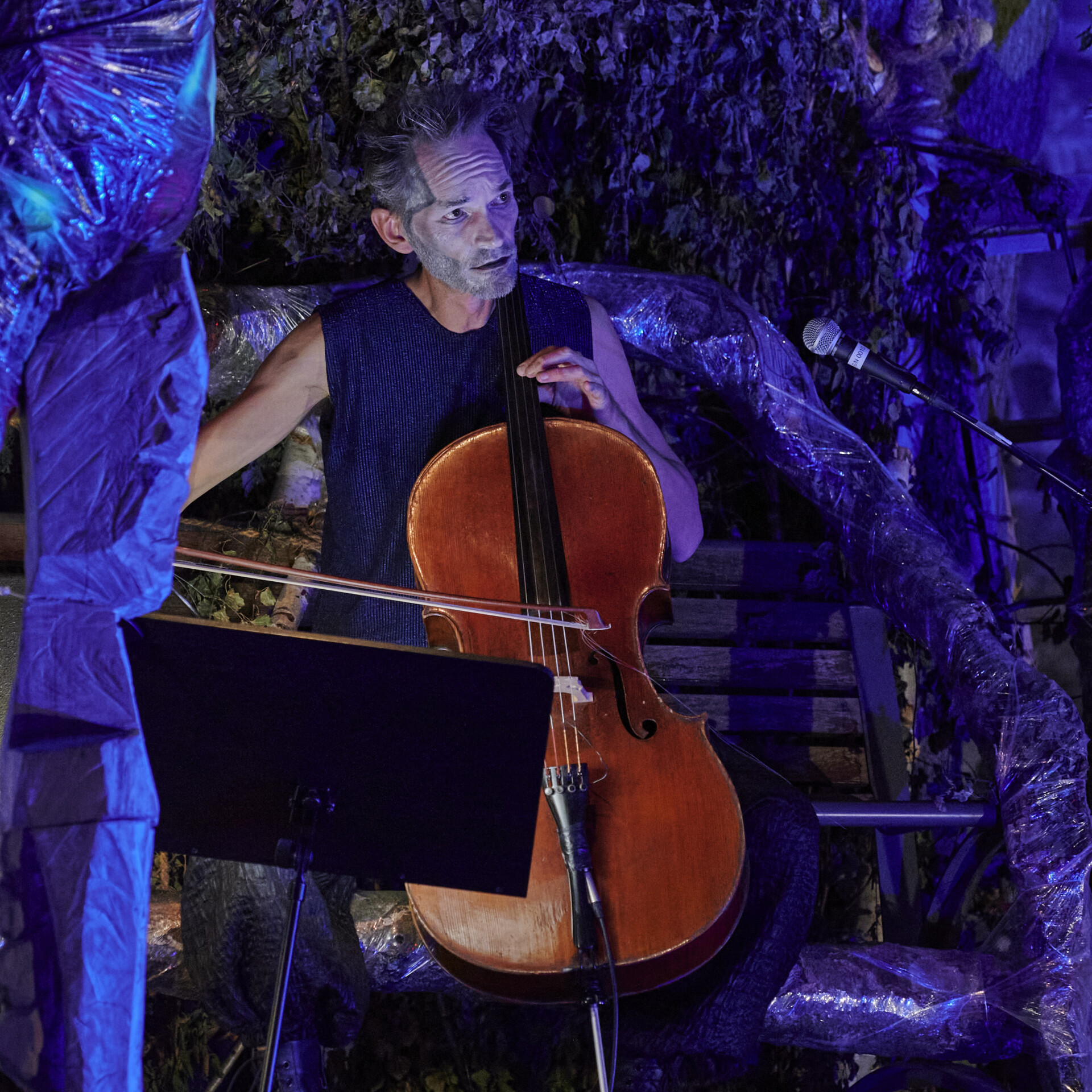 Theater Anu: „Yggdrasil“ – Geschichten aus der Edda. Cello: Nikolaus Herdieckerhoff